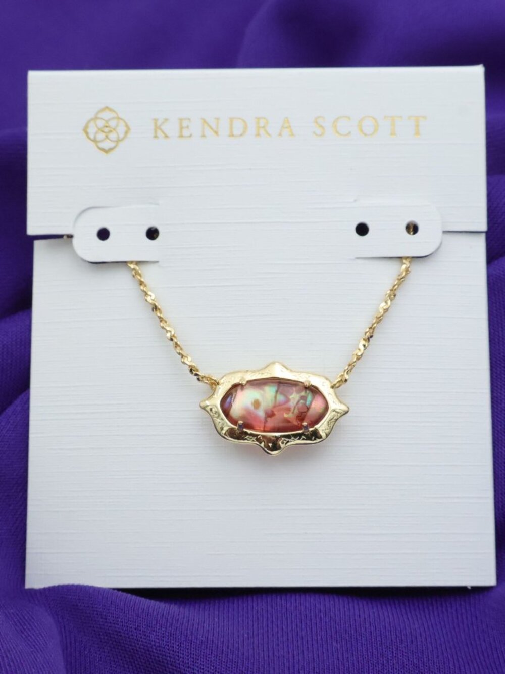 Kendra Scott Elisa Scallop Frame Gold Pendant Necklace